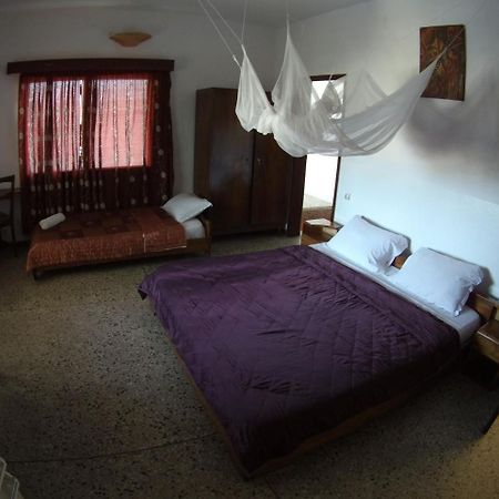 Hotel Aurore Lomé Extérieur photo