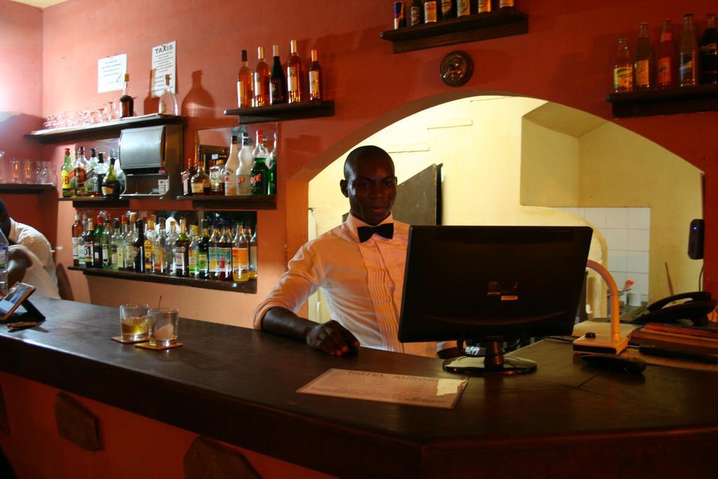 Hotel Aurore Lomé Extérieur photo