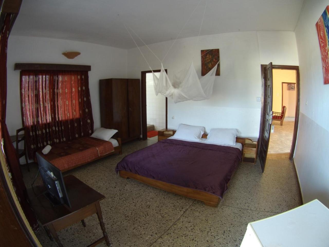 Hotel Aurore Lomé Extérieur photo